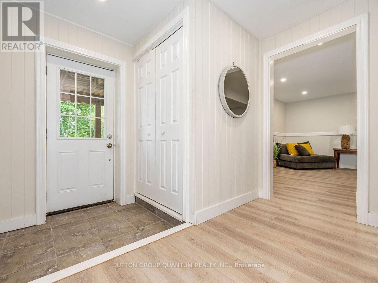 #8 - 1006 Youngs Road, Muskoka Lakes (Medora), Ontario  P0B 1J0 - Photo 4 - X12779518