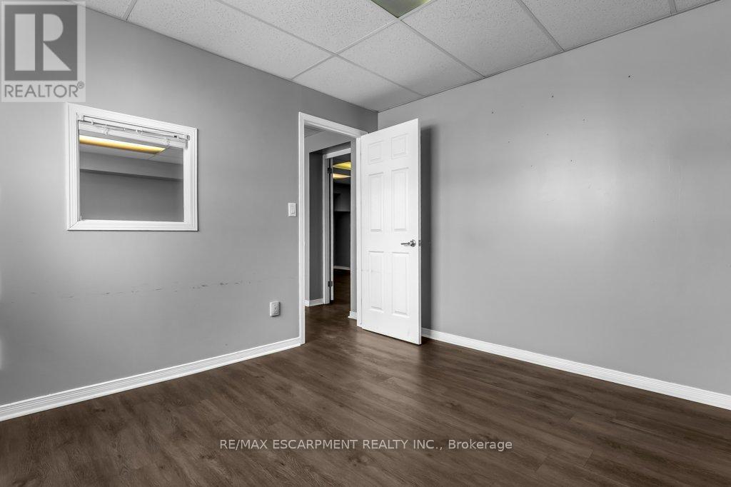 91 Pelham Road, St. Catharines, Ontario  L2S 1S5 - Photo 10 - X12779552