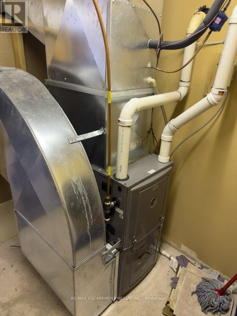 91 Pelham Road, St. Catharines, Ontario  L2S 1S5 - Photo 22 - X12779552