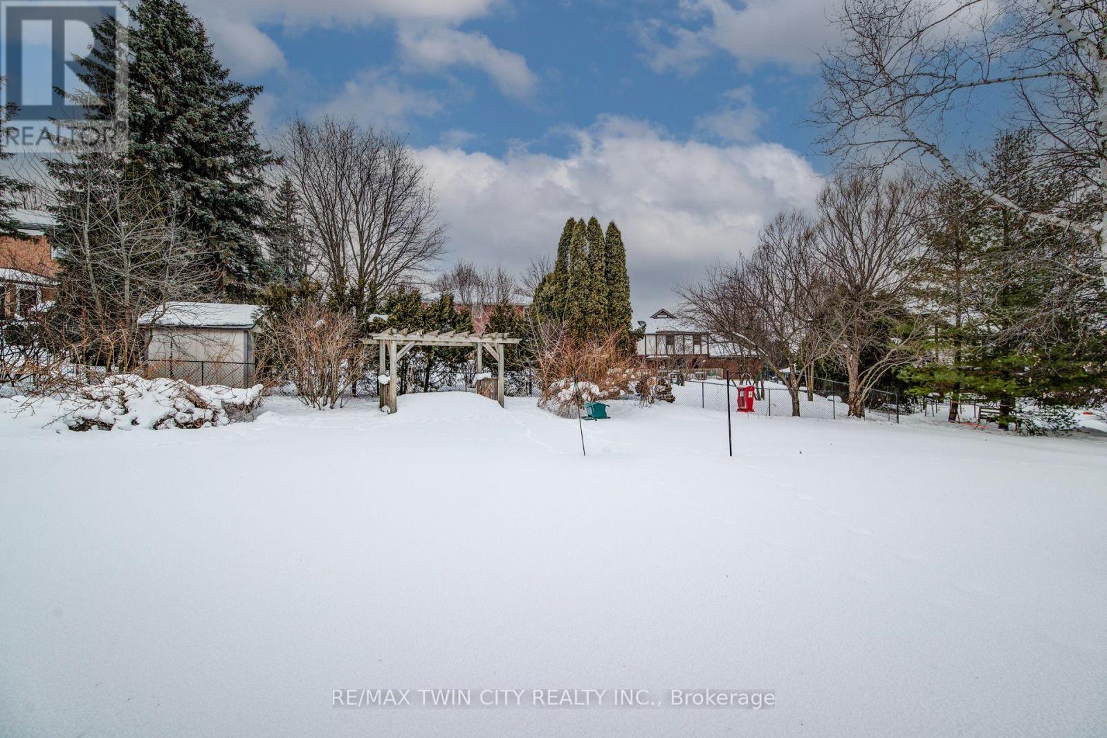 454 Kingsford Place, Waterloo, Ontario  N2T 1K9 - Photo 41 - X12779588