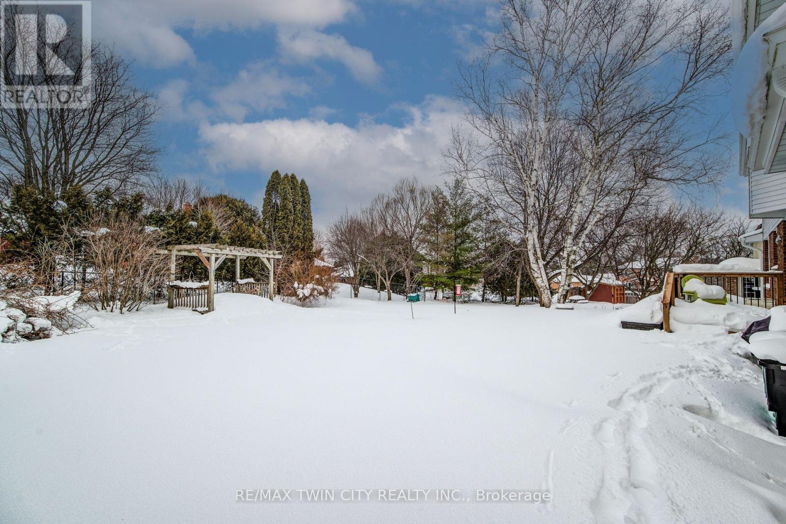 454 Kingsford Place, Waterloo, Ontario  N2T 1K9 - Photo 42 - X12779588