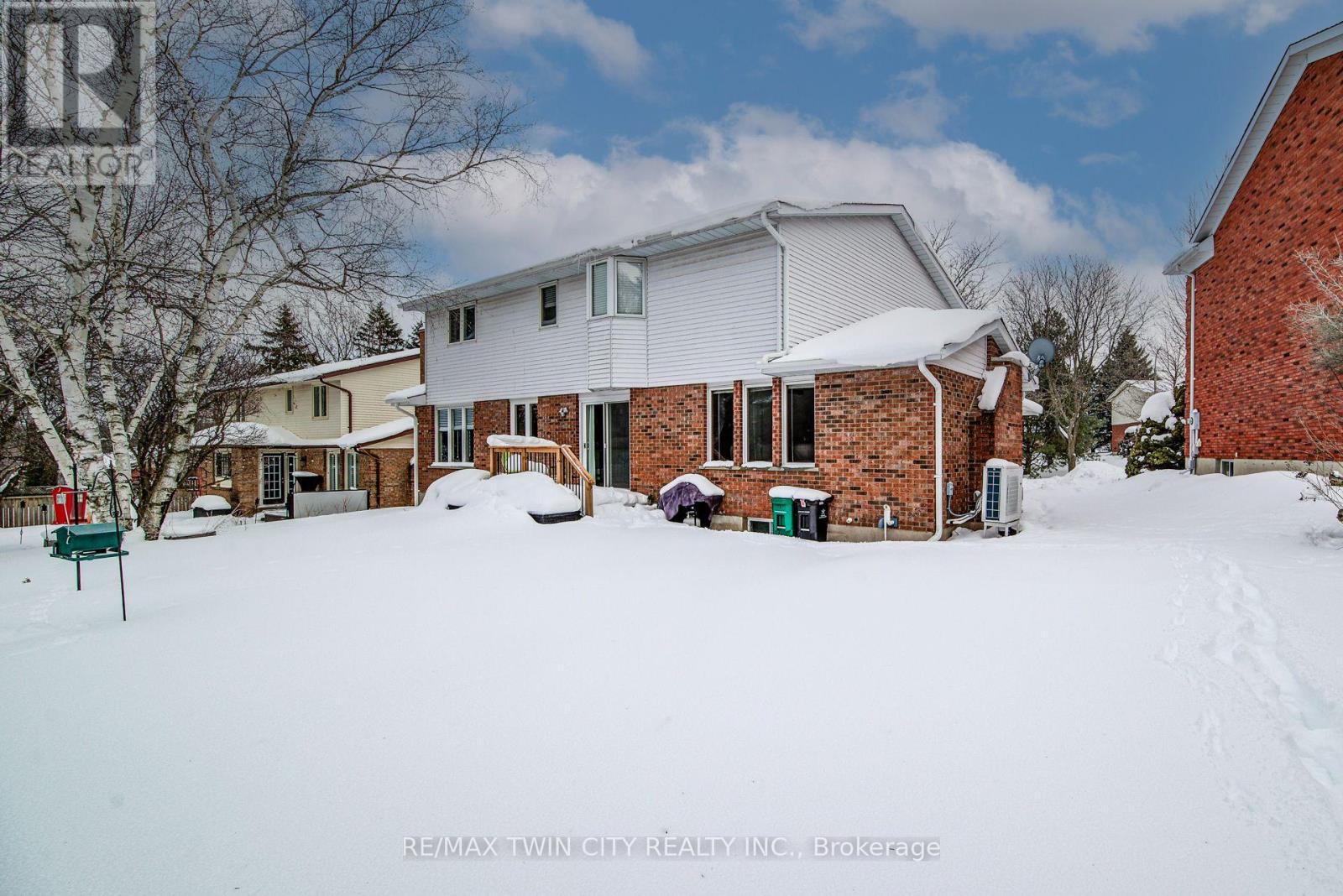 454 Kingsford Place, Waterloo, Ontario  N2T 1K9 - Photo 43 - X12779588