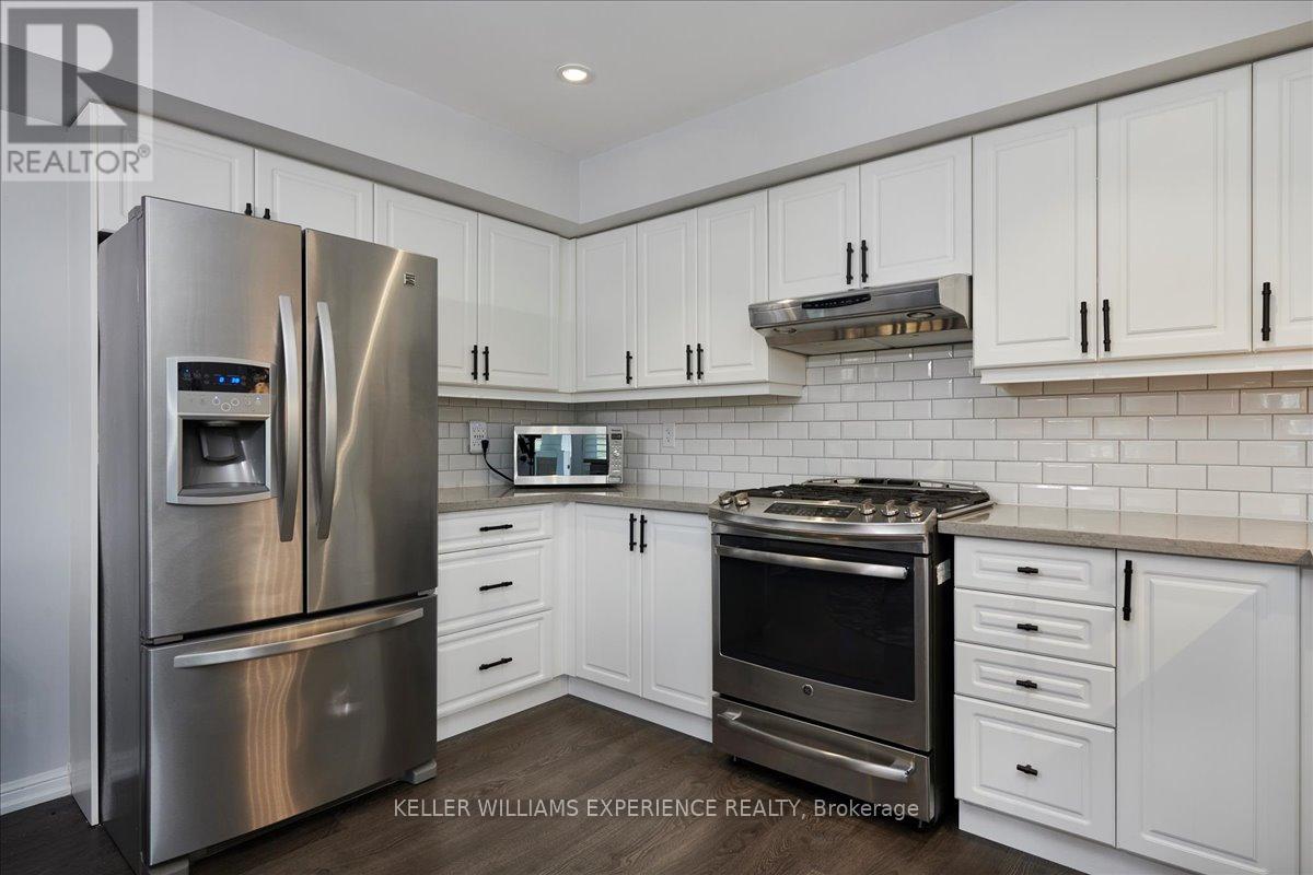 15 Carnoustie Lane, Georgian Bay, Ontario  L0K 1S0 - Photo 13 - X12779594