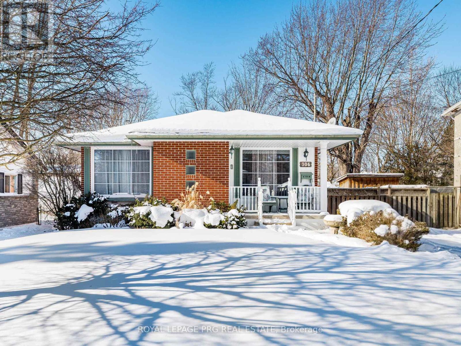 306 HELENA STREET, Haldimand, Ontario