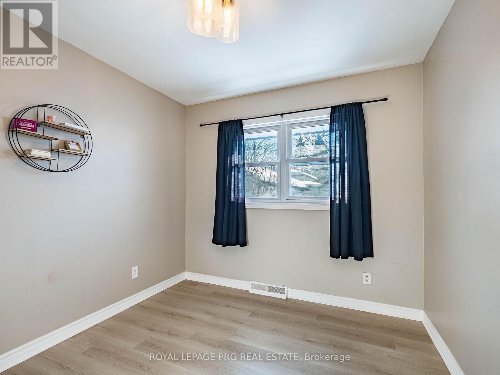 306 Helena Street, Haldimand, Ontario  N1A 2S8 - Photo 22 - X12779596