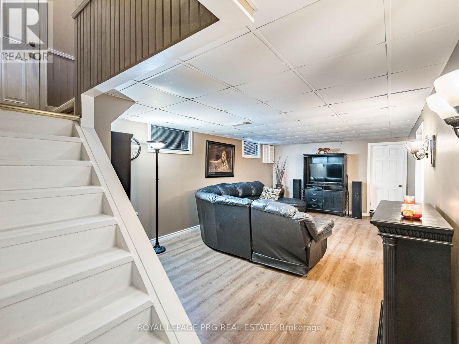 306 Helena Street, Haldimand, Ontario  N1A 2S8 - Photo 33 - X12779596