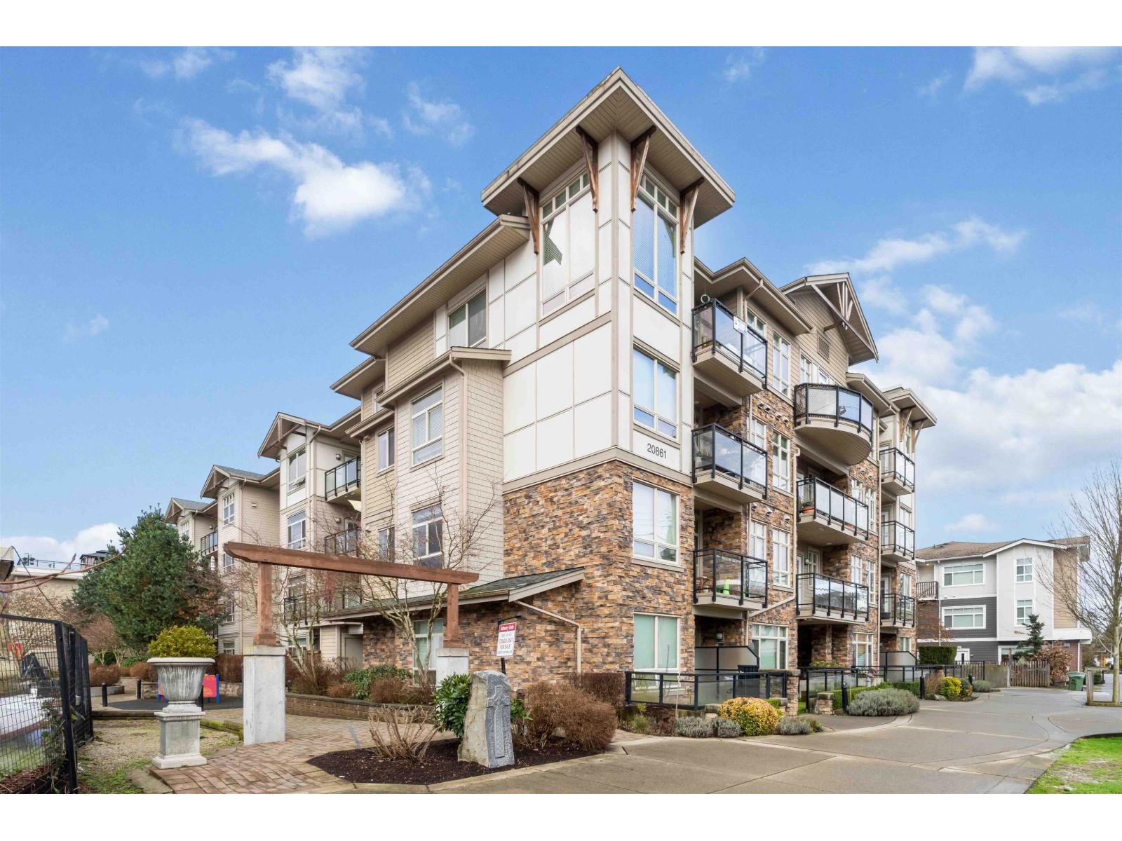 216 20861 83 AVENUE, Langley, British Columbia