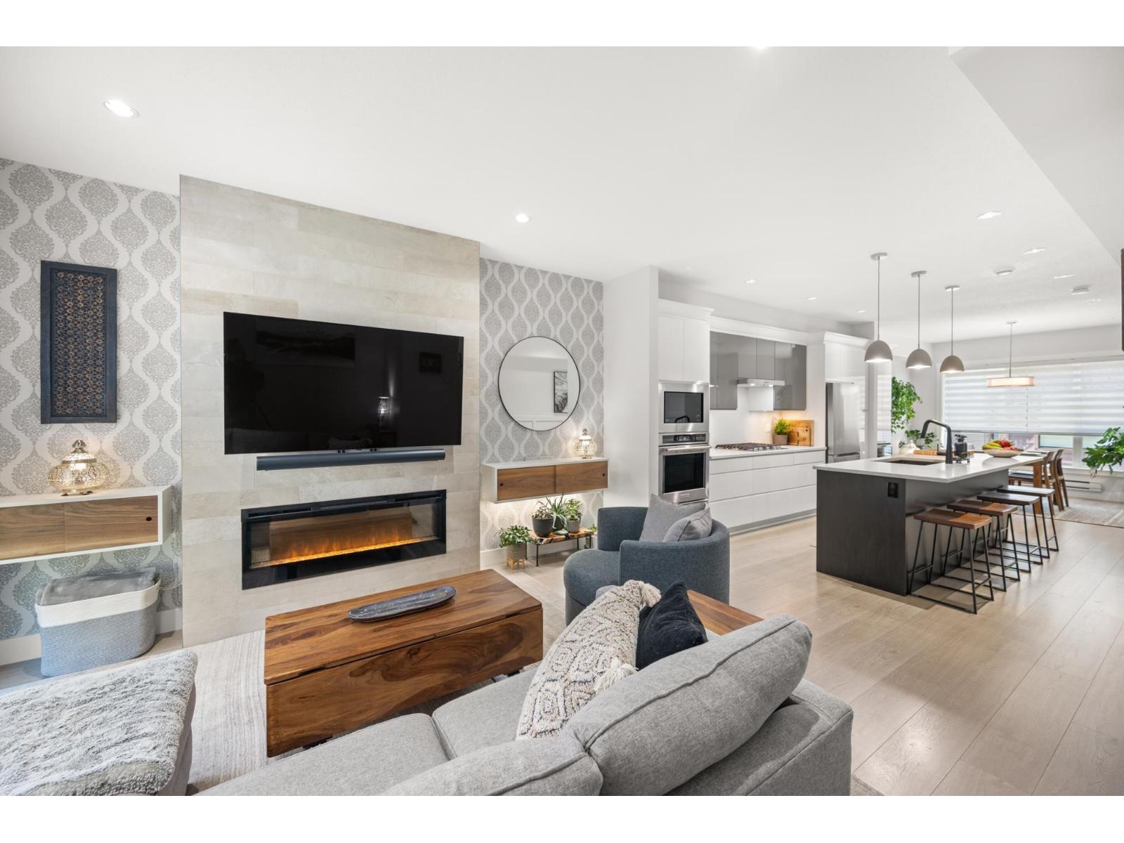 44 16336 23A AVENUE, Surrey, British Columbia