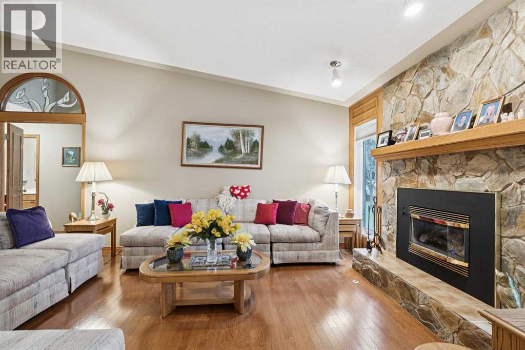 1025 Shawnee Road Sw, Calgary, Alberta  T2Y 1W7 - Photo 9 - A2284518