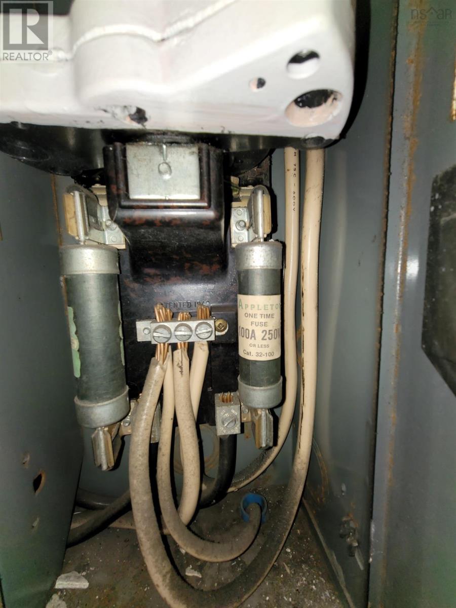 21 Sydney Street, Glace Bay, Nova Scotia  B1A 5J6 - Photo 21 - 202602587