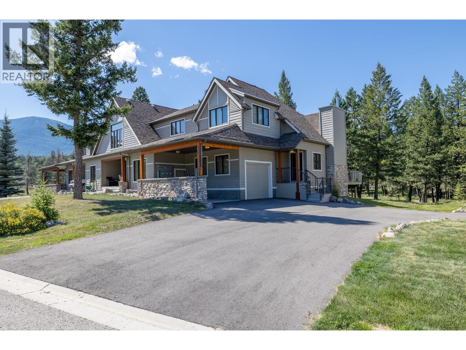 6800 COLUMBIA LAKE Road Unit# 30, Fairmont Hot Springs, British Columbia