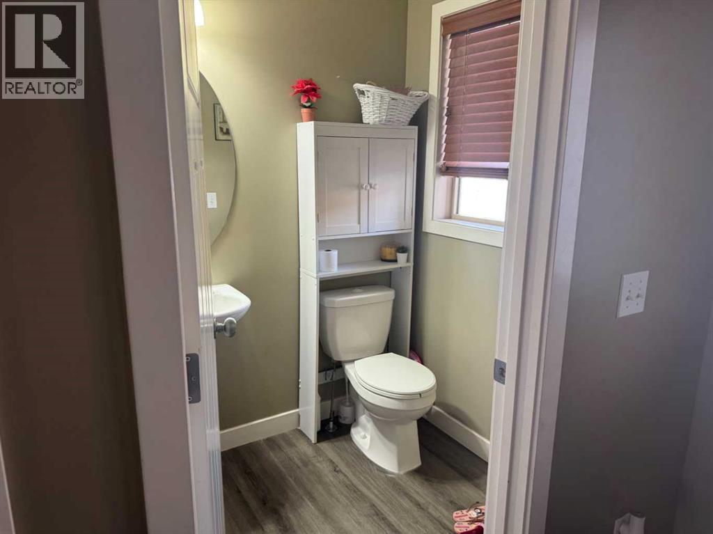 311, 413 River Avenue, Cochrane, Alberta  T4C 0P2 - Photo 10 - A2282389