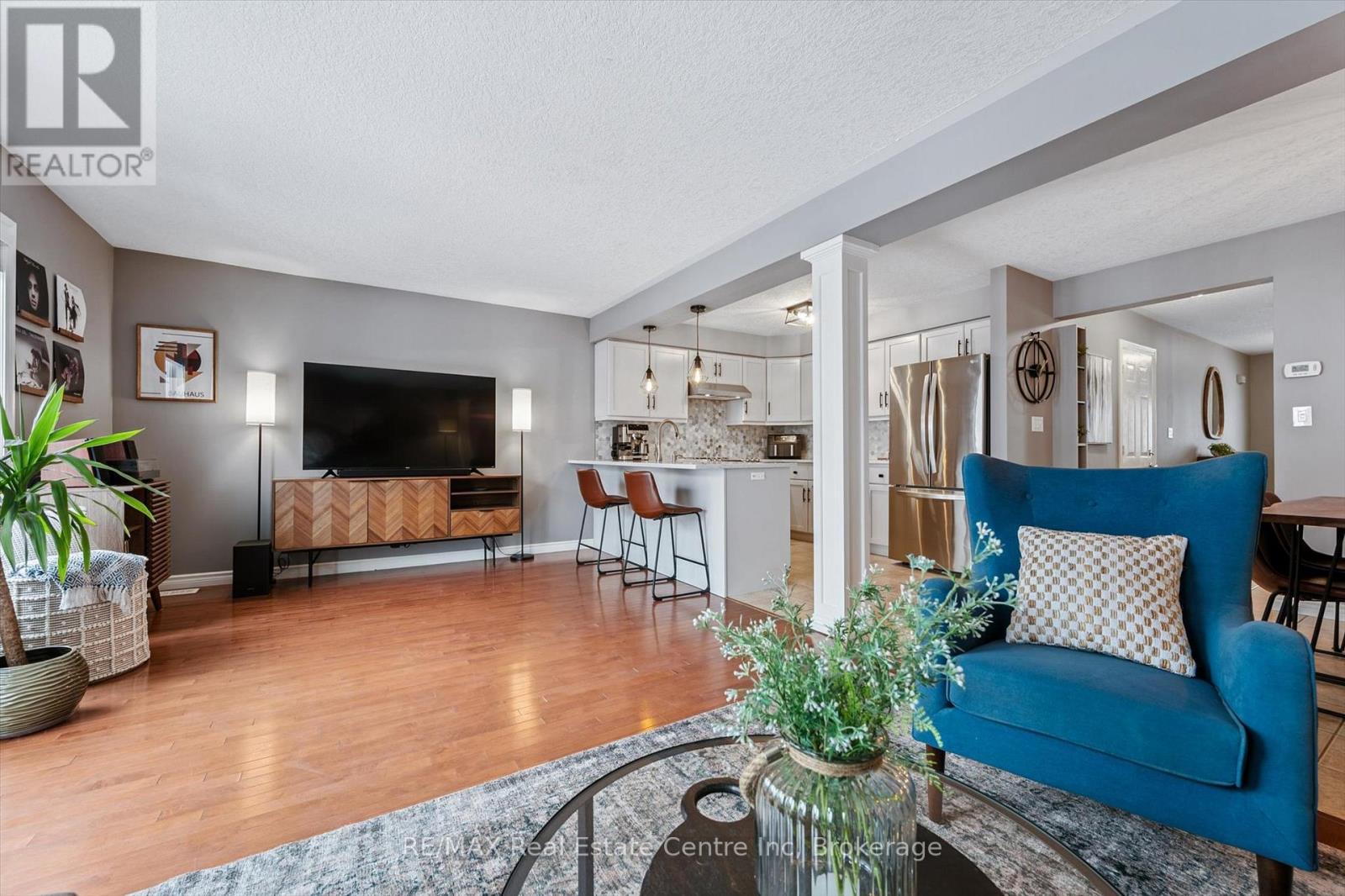 18 Truesdale Crescent, Guelph, Ontario  N1G 5H4 - Photo 8 - X12779658