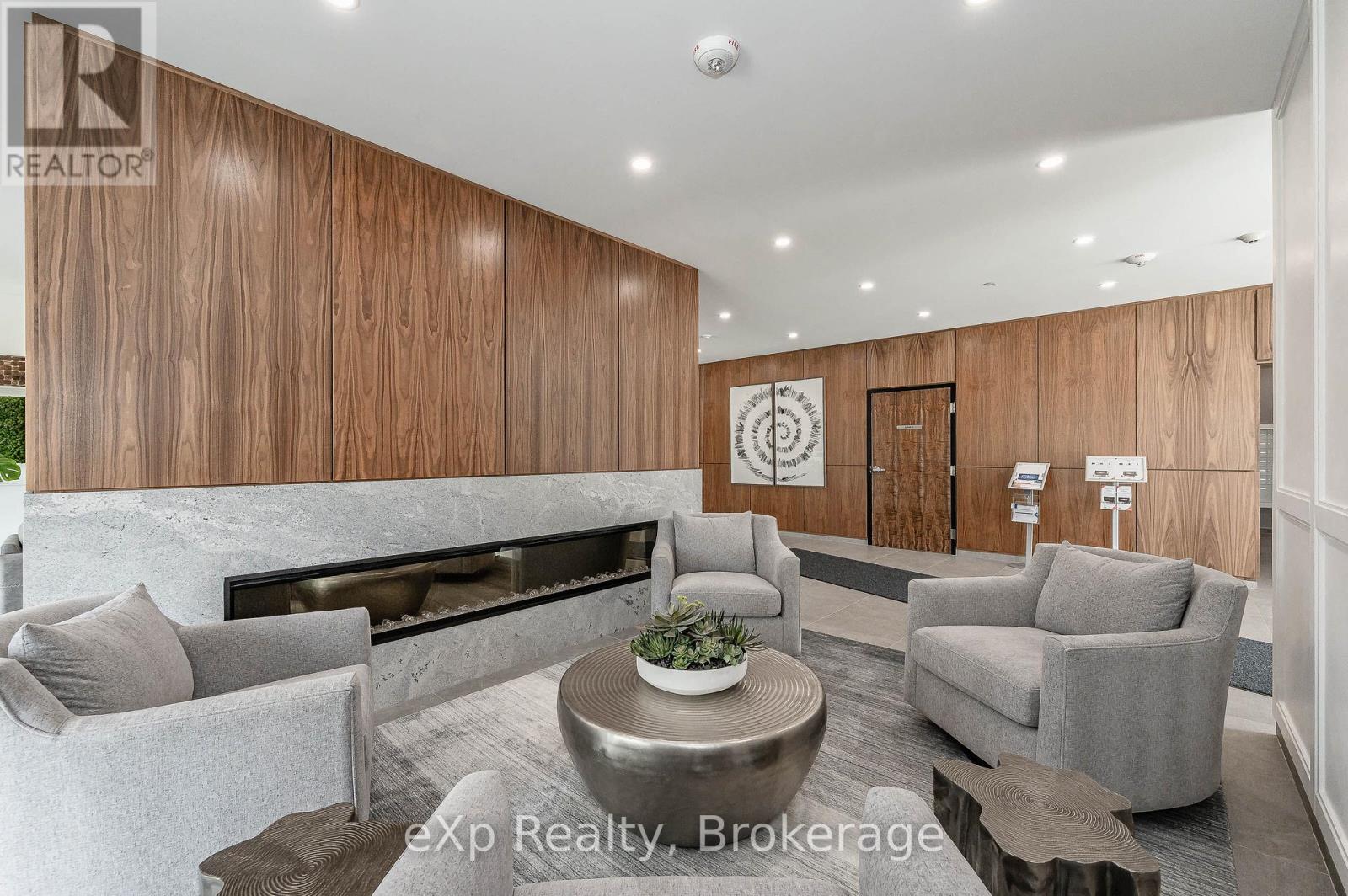 805 - 1880 Gordon Street, Guelph, Ontario  N1L 0P5 - Photo 4 - X12779676