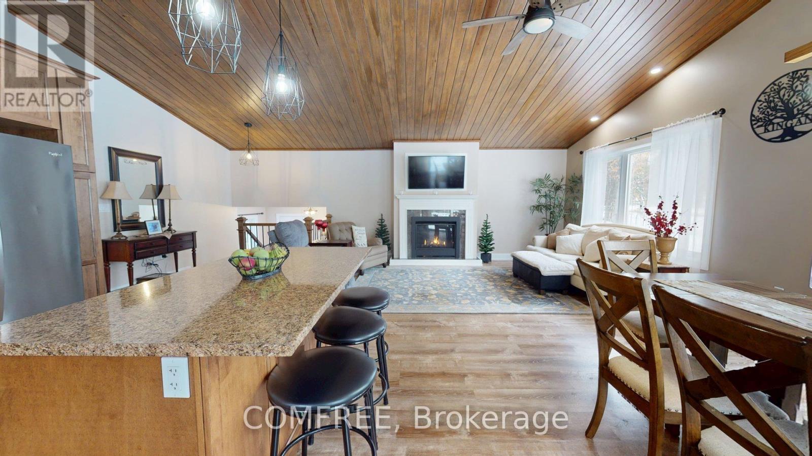 939 Burnstown Road, Mcnab/braeside, Ontario  K0A 3L0 - Photo 8 - X12779668