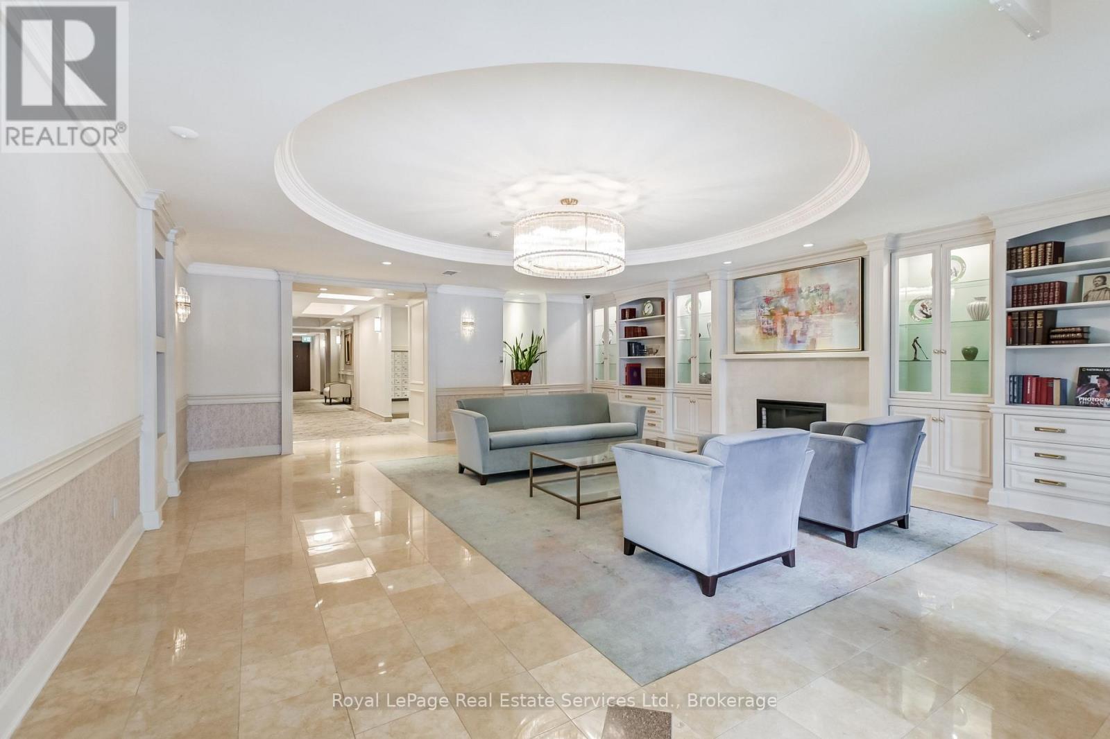 Ph1 - 60 Old Mill Road, Oakville, Ontario  L6J 7V9 - Photo 3 - W12779720