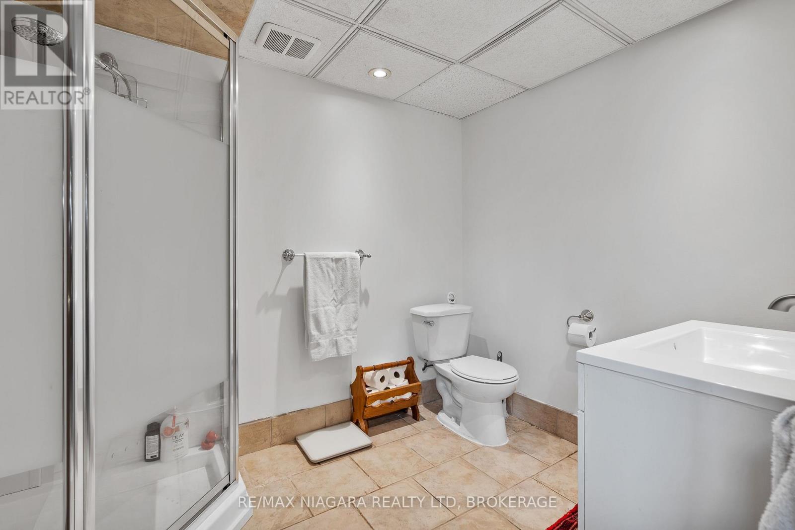 44 Albany Drive, St. Catharines, Ontario  L2N 3T5 - Photo 25 - X12779716