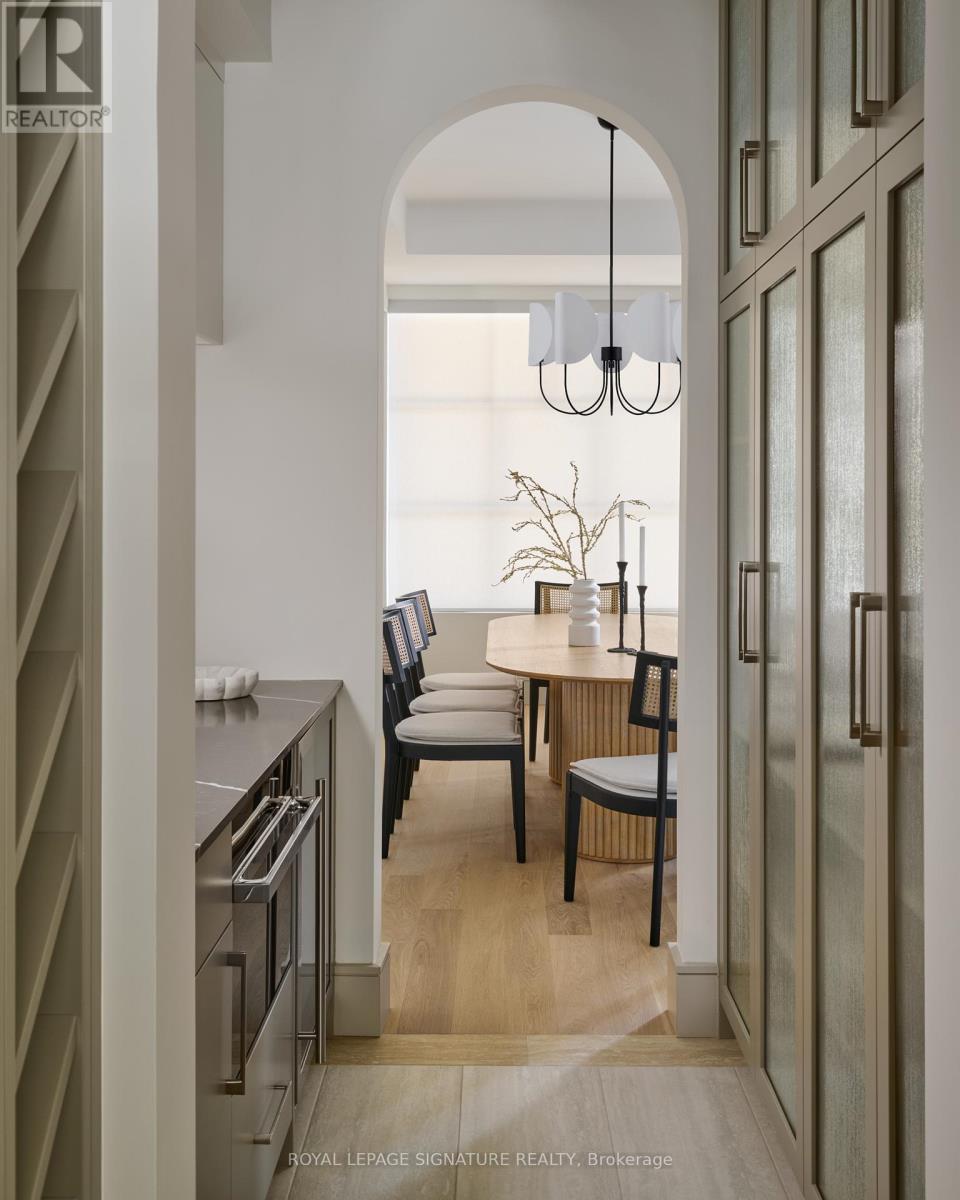 Main - 82 Gough Avenue, Toronto, Ontario  M4K 3N8 - Photo 6 - E12767968