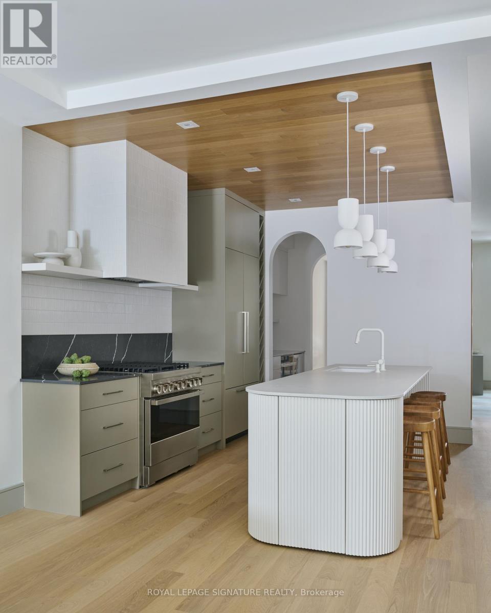 Main - 82 Gough Avenue, Toronto, Ontario  M4K 3N8 - Photo 7 - E12767968