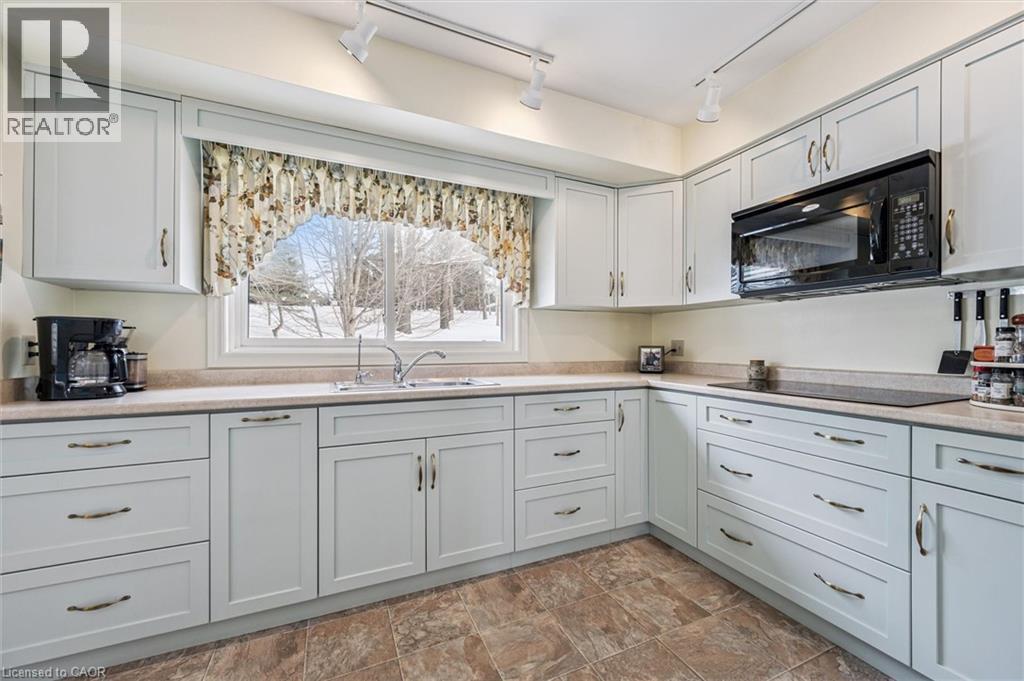 126 Grandview Drive, Conestogo, Ontario  N0B 1N0 - Photo 14 - 40794490