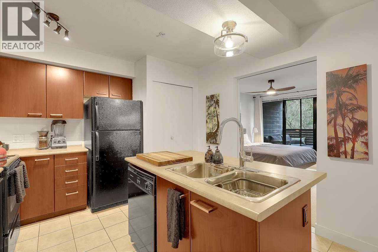 303 2525 Blenheim Street, Vancouver, British Columbia  V6K 4W6 - Photo 20 - R3088781