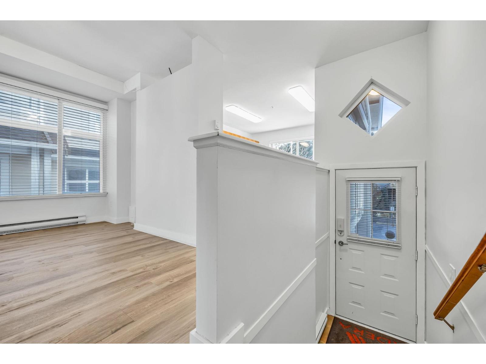 4 7179 201 Street, Langley, British Columbia  V2Y 2Y9 - Photo 4 - R3083070