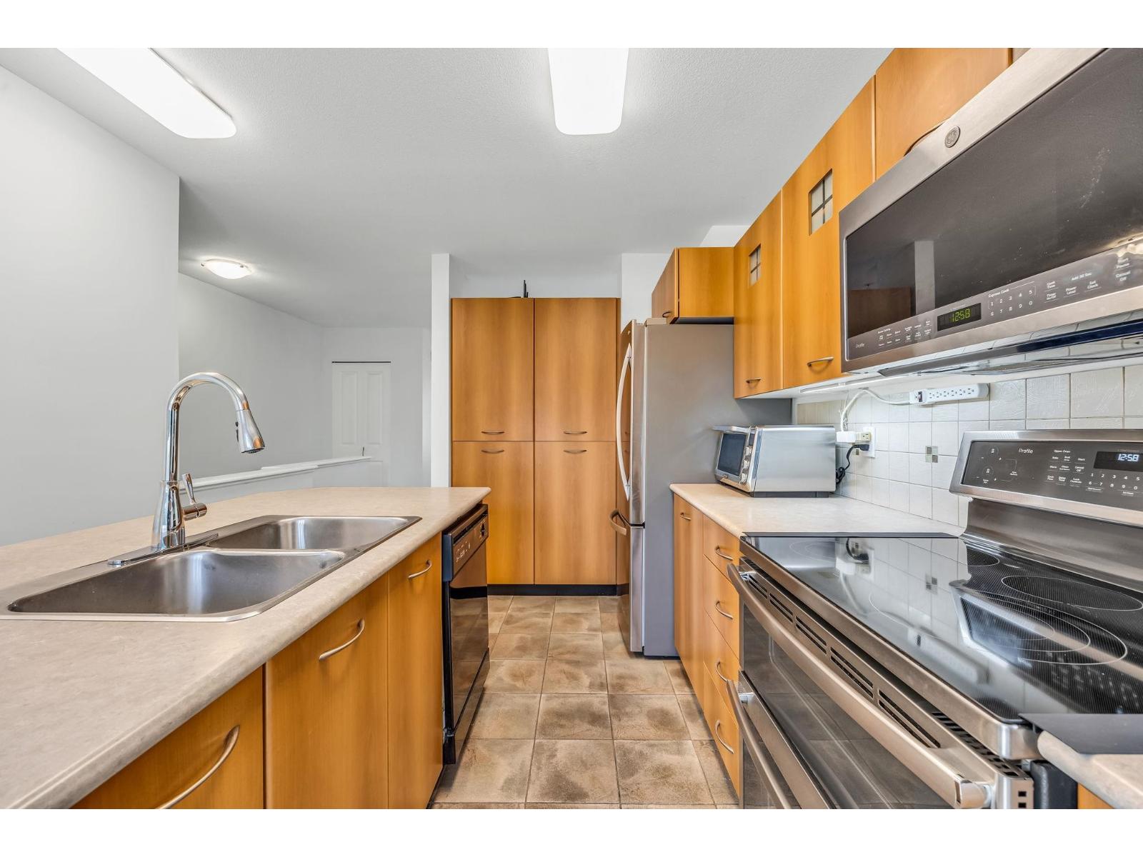 4 7179 201 Street, Langley, British Columbia  V2Y 2Y9 - Photo 10 - R3083070