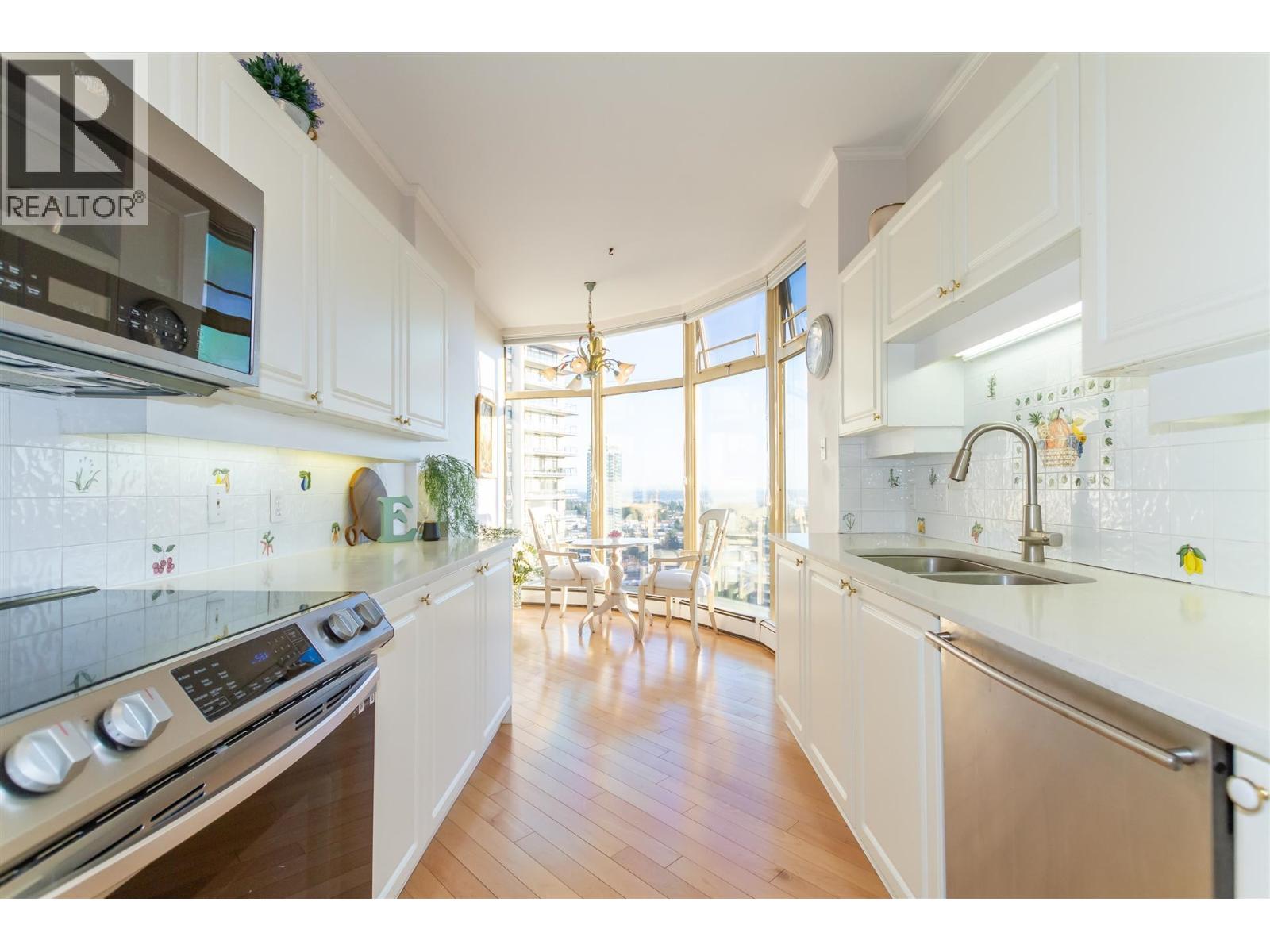 2302 6188 Patterson Avenue, Burnaby, British Columbia  V5H 2N1 - Photo 11 - R3088890