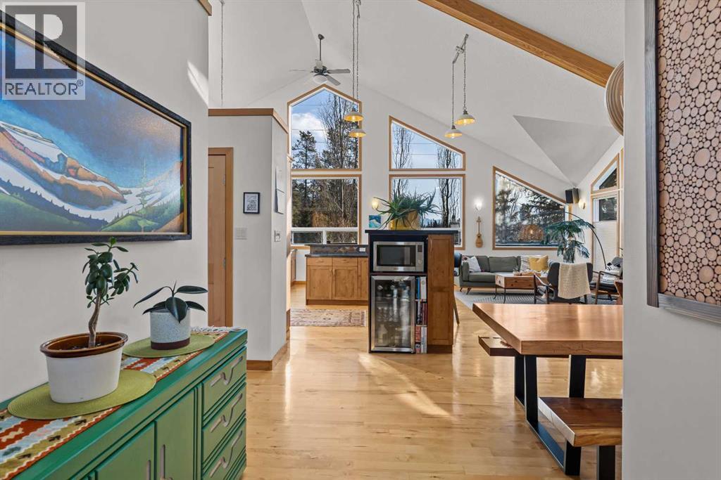 1712 11th Avenue, Canmore, Alberta  T1W 1V2 - Photo 6 - A2282392