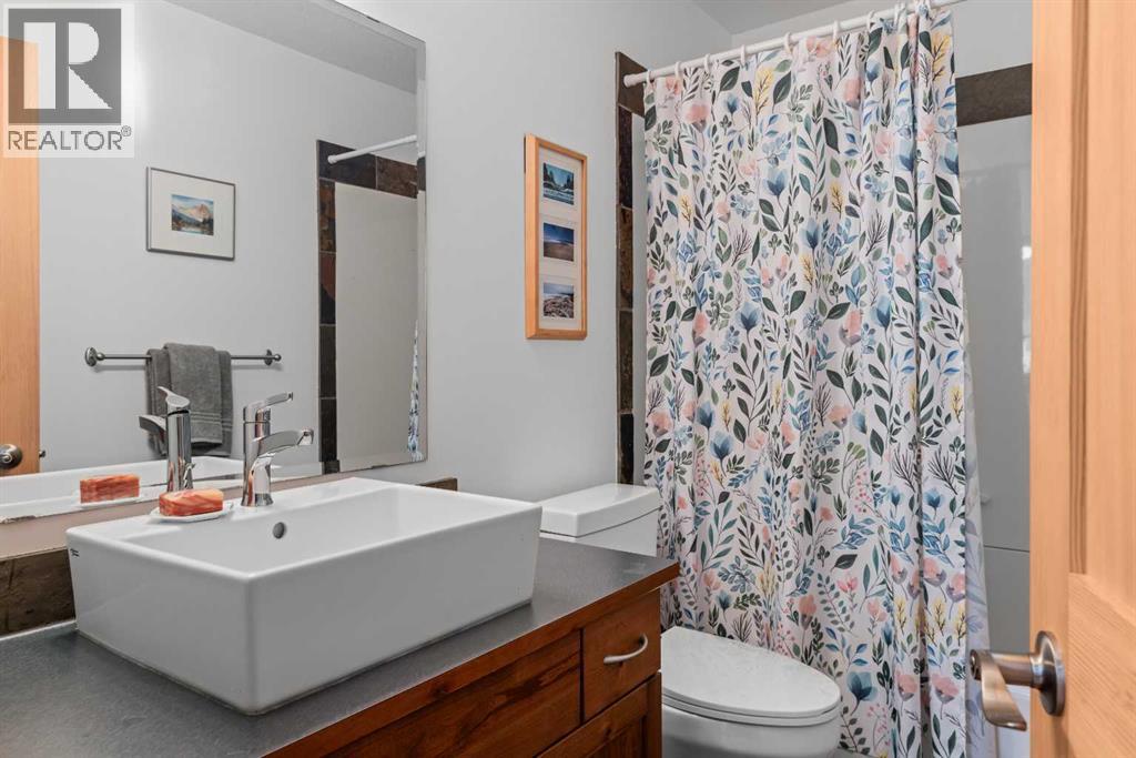 1712 11th Avenue, Canmore, Alberta  T1W 1V2 - Photo 30 - A2282392