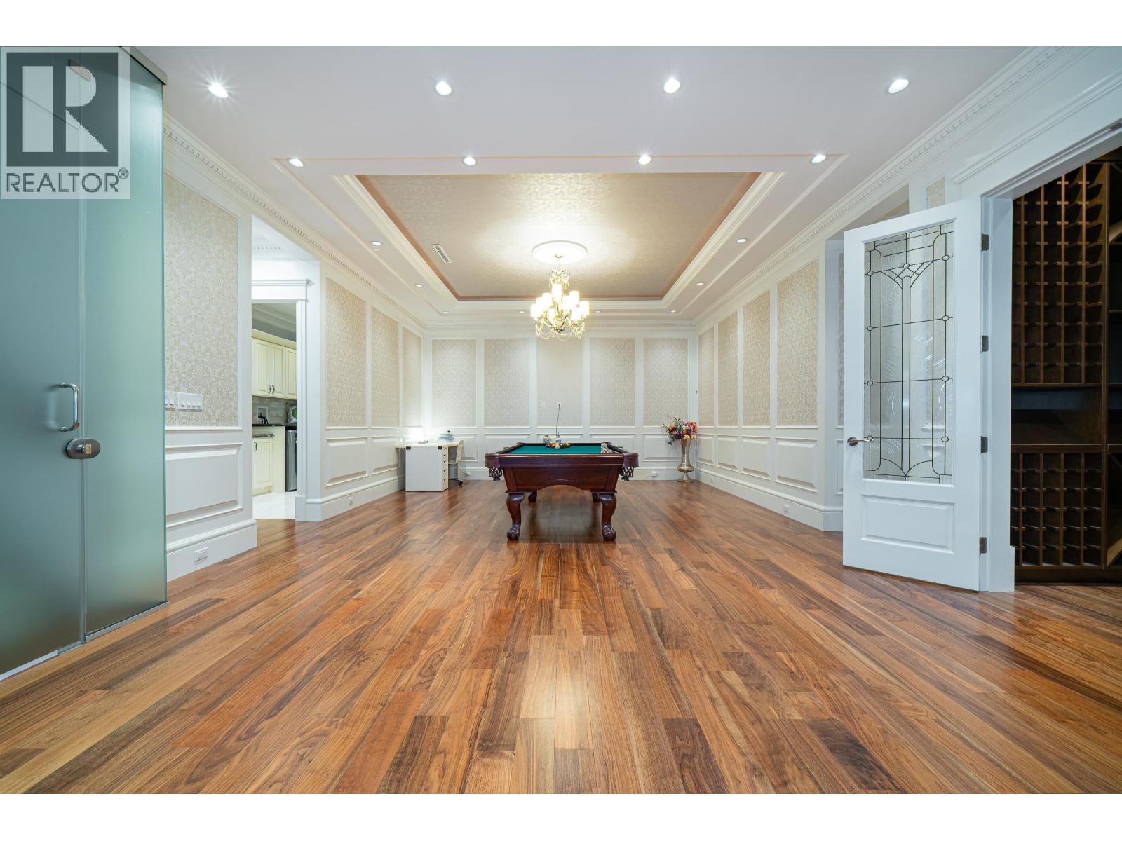 Listing Picture 16 of 20 : 6708 YEW STREET, Vancouver / 溫哥華 - 魯藝地產 Yvonne Lu Group - MLS Medallion Club Member