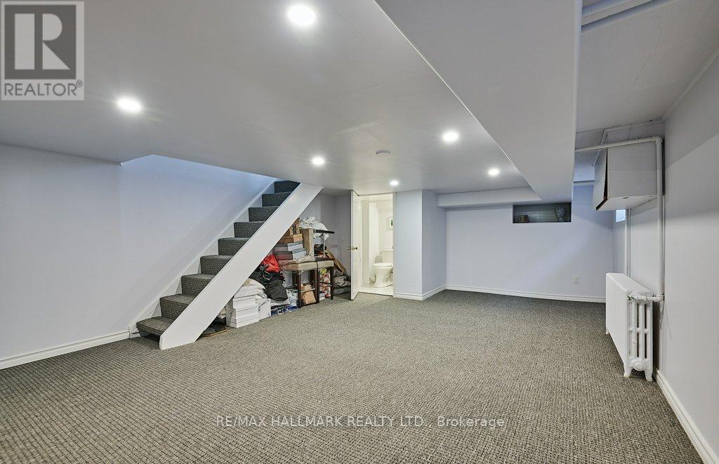 10 Elm Road, Toronto, Ontario  M5M 3T2 - Photo 22 - C12779634