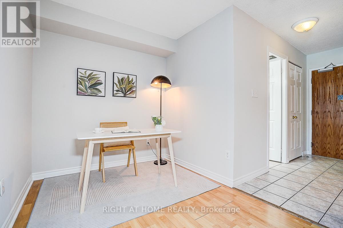 301 - 7 Lorraine Drive, Toronto, Ontario  M2N 7H2 - Photo 24 - C12779680