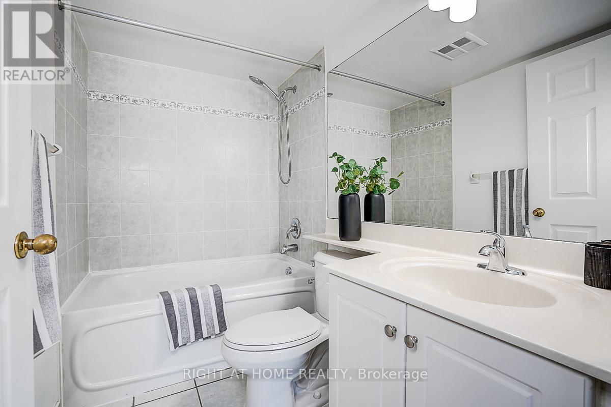 301 - 7 Lorraine Drive, Toronto, Ontario  M2N 7H2 - Photo 42 - C12779680