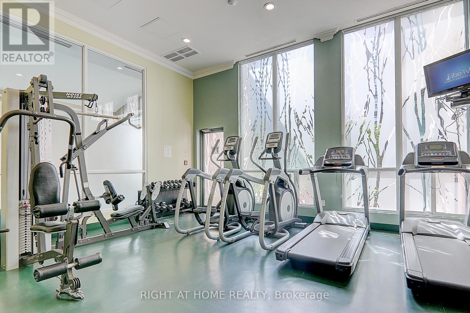 301 - 7 Lorraine Drive, Toronto, Ontario  M2N 7H2 - Photo 7 - C12779680