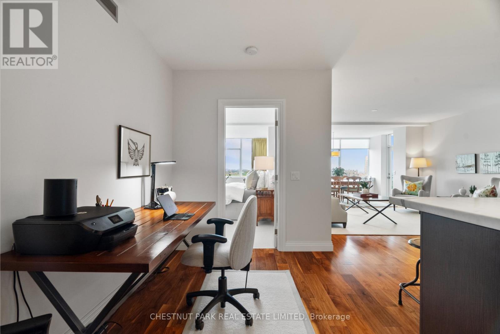 720 - 1 Benvenuto Place, Toronto, Ontario  M4V 2L1 - Photo 9 - C12779708