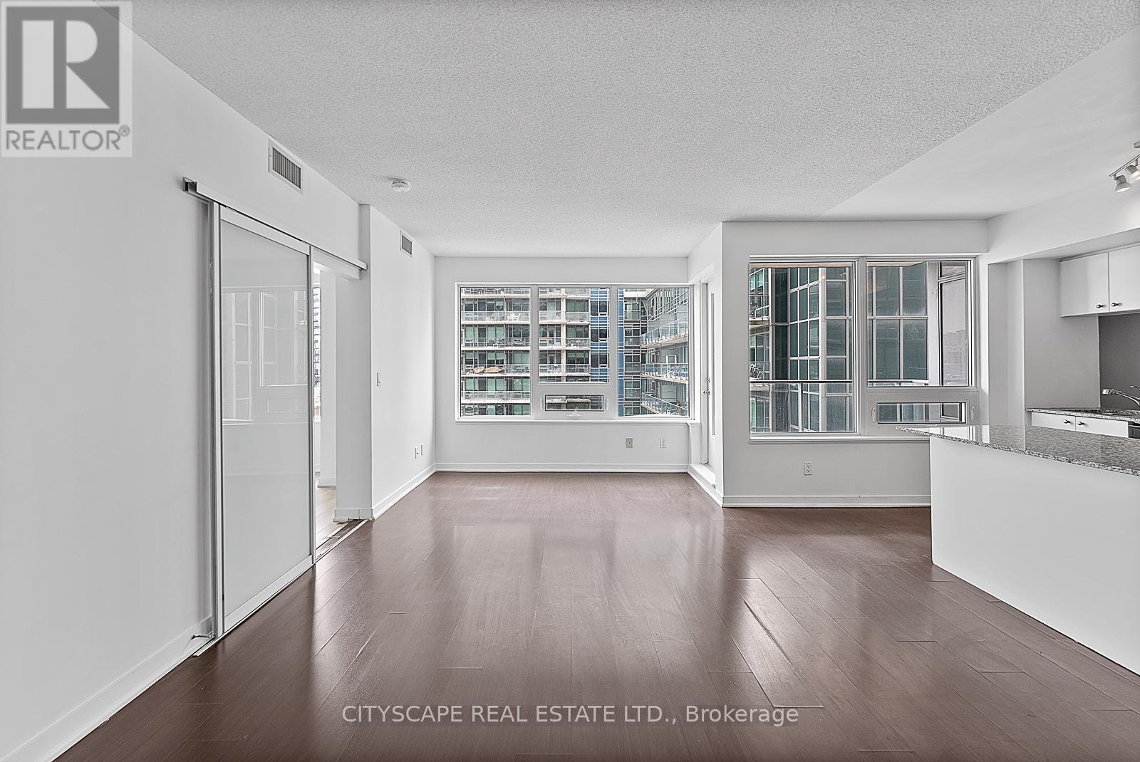 801 - 59 East Liberty Street, Toronto, Ontario  M6K 3R1 - Photo 6 - C12779728