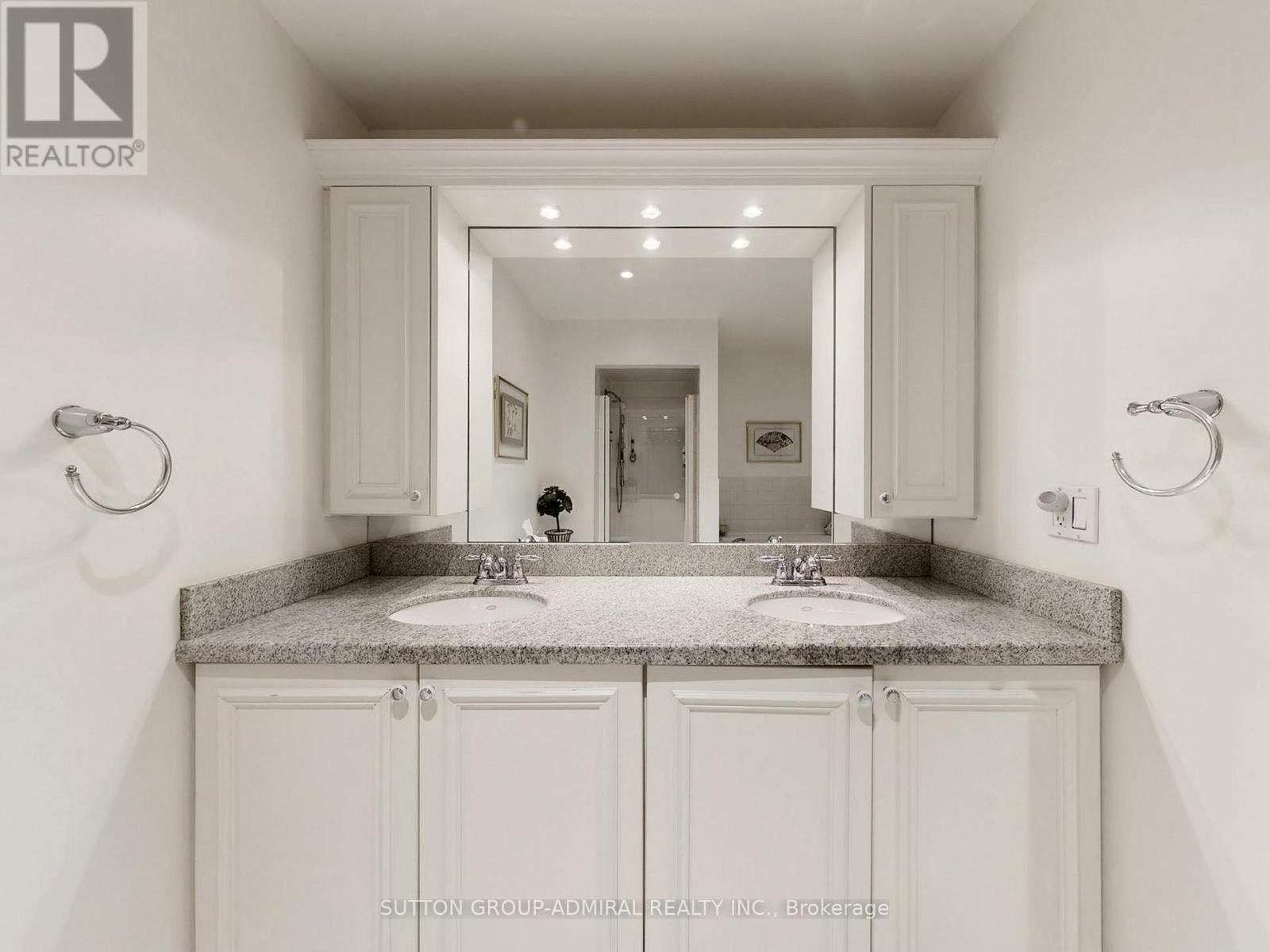 105 - 105 Leah Crescent, Vaughan, Ontario  L4J 8C4 - Photo 26 - N12779618