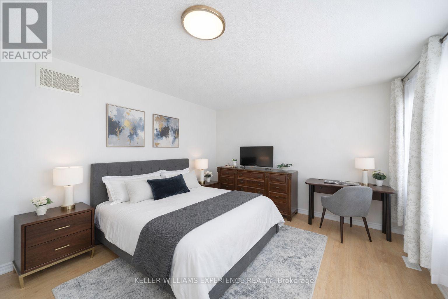 55 Elphick Street, Essa (Angus), Ontario  L0M 1B6 - Photo 8 - N12779698