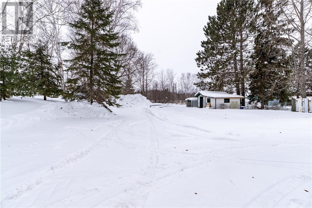 2515 Old Highway 69 N, Val Caron, Ontario  P3N 1K6 - Photo 4 - 2126412