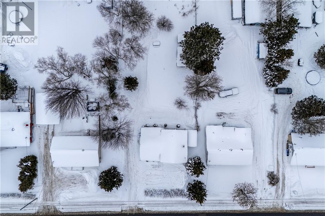 2515 Old Highway 69 N, Val Caron, Ontario  P3N 1K6 - Photo 6 - 2126412