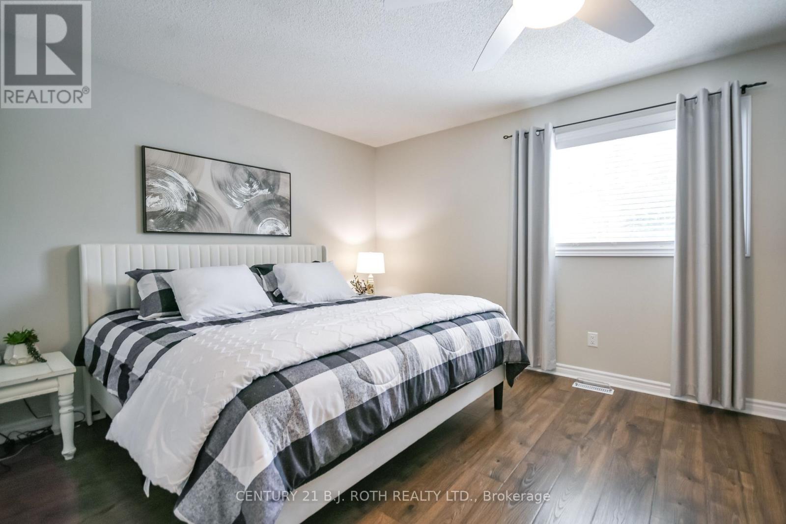 91 Cunningham Drive, Barrie, Ontario  L4N 8L5 - Photo 19 - S12779664