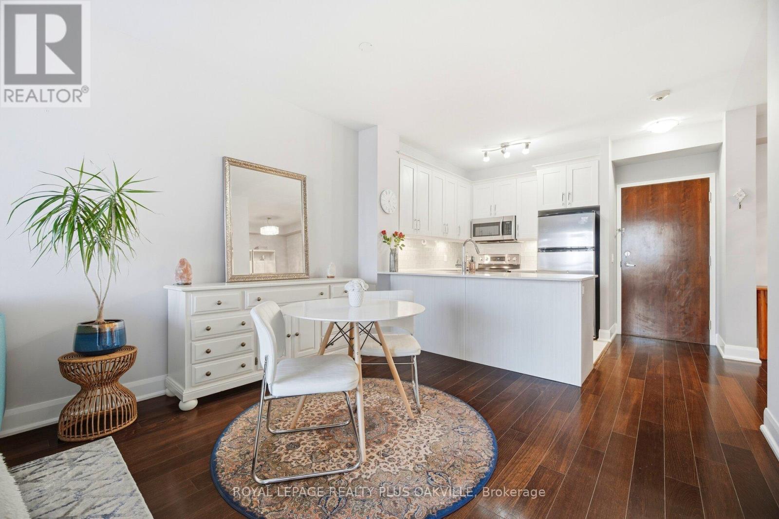 607 - 2470 Prince Michael Drive, Oakville, Ontario  L6H 0G9 - Photo 16 - W12779622