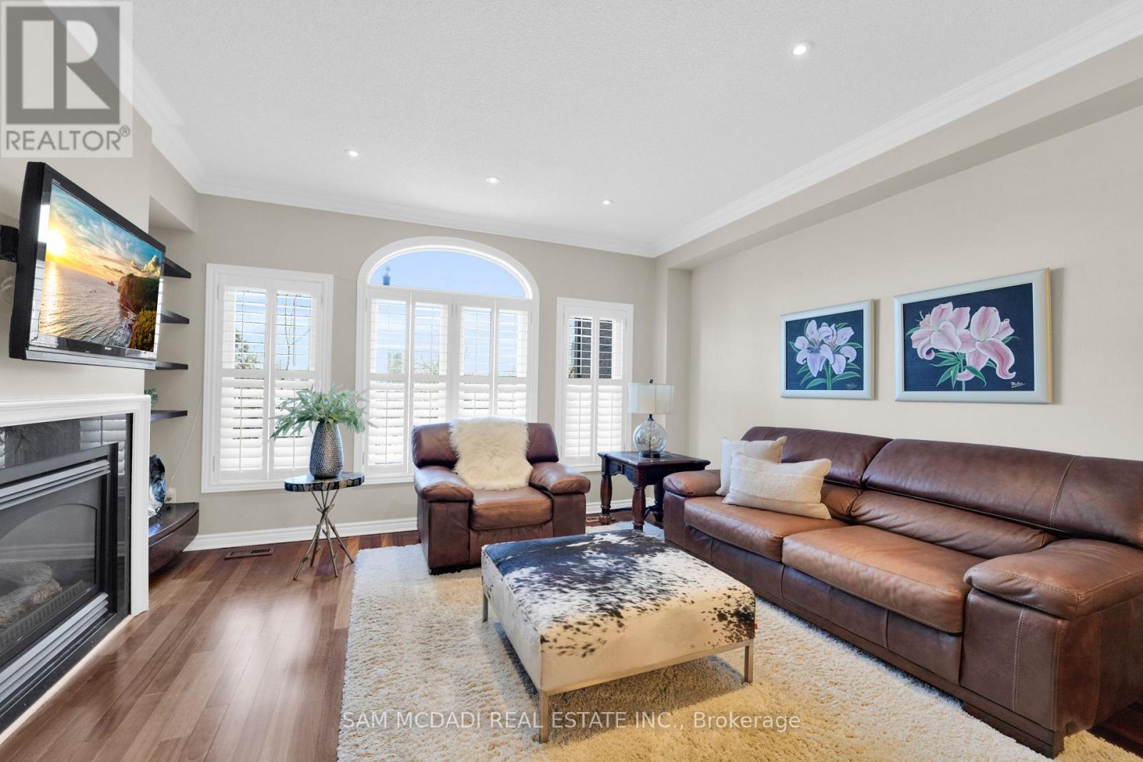 1 - 195 Grand Avenue, Toronto, Ontario  M8Y 3Y3 - Photo 16 - W12779672