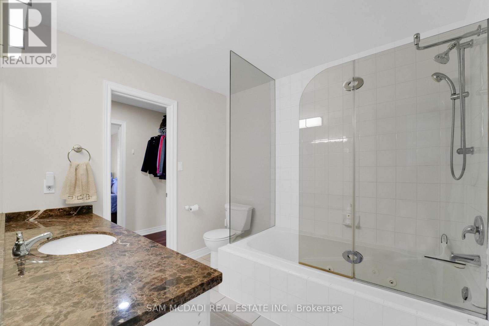 1 - 195 Grand Avenue, Toronto, Ontario  M8Y 3Y3 - Photo 26 - W12779672