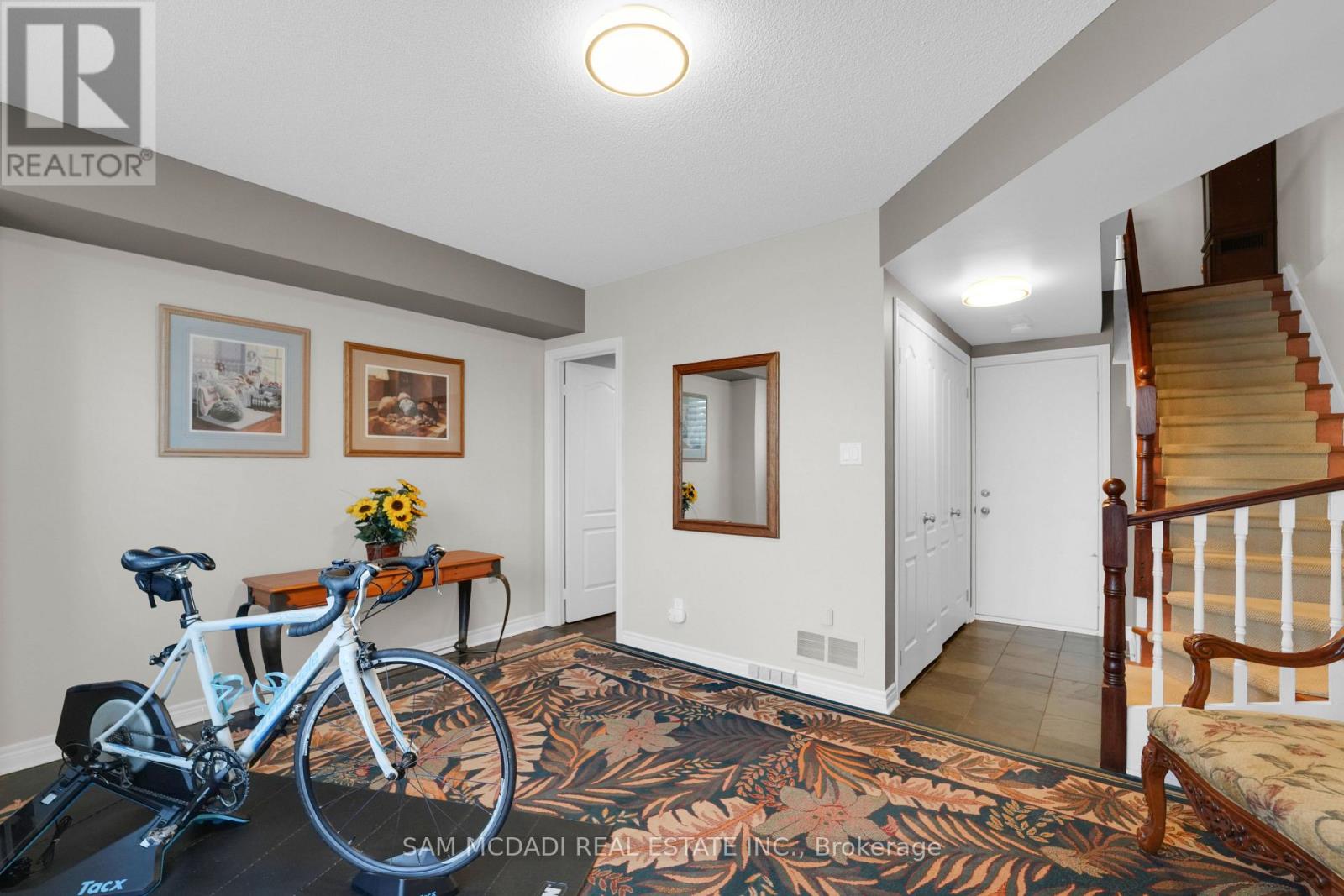 1 - 195 Grand Avenue, Toronto, Ontario  M8Y 3Y3 - Photo 38 - W12779672