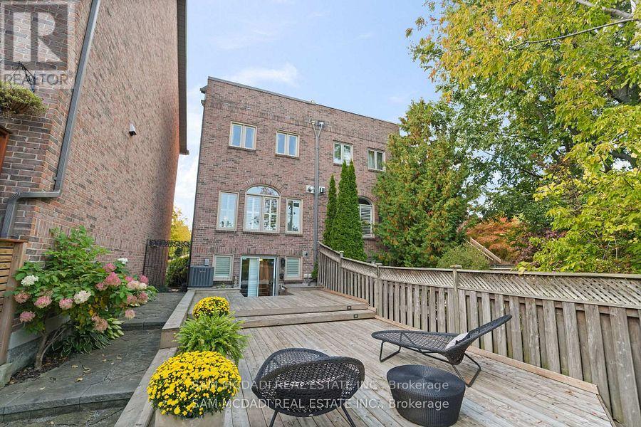 1 - 195 Grand Avenue, Toronto, Ontario  M8Y 3Y3 - Photo 42 - W12779672