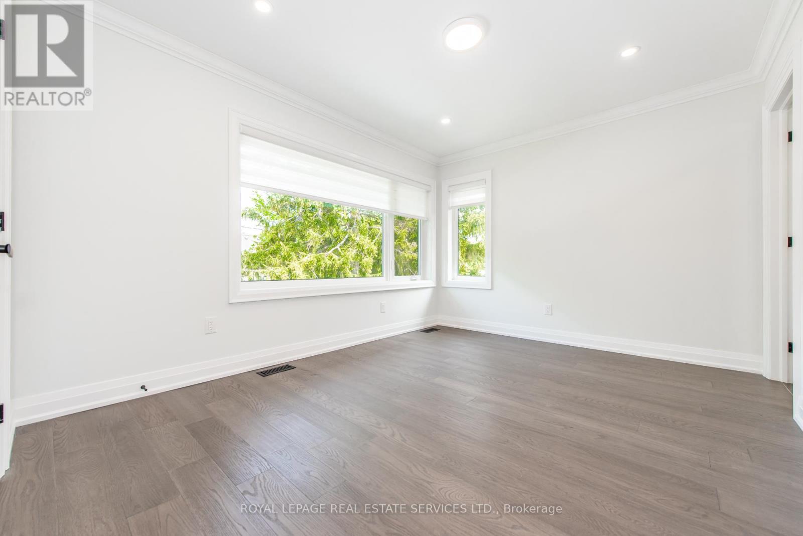 1204 Argreen Road, Mississauga, Ontario  L5G 3J3 - Photo 21 - W12779678