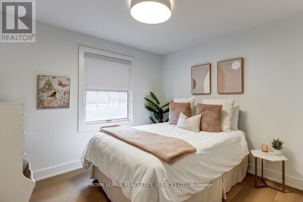 8 Birchcroft Road, Toronto, Ontario  M9A 2L2 - Photo 24 - W12779686