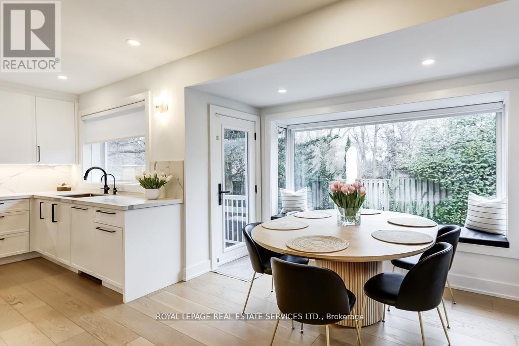 8 Birchcroft Road, Toronto, Ontario  M9A 2L2 - Photo 7 - W12779686